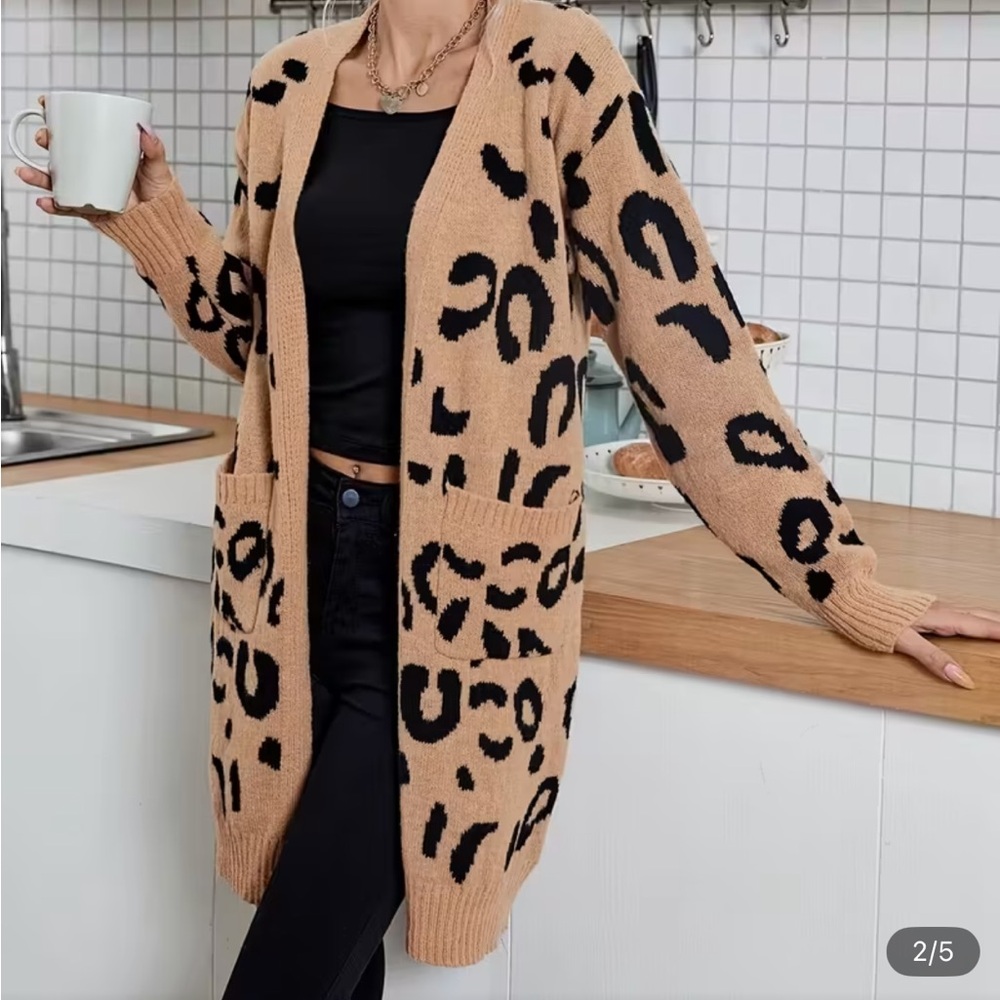 Leopard Print Long Cardigan Sweater duster NEW NWOT winter fashion small